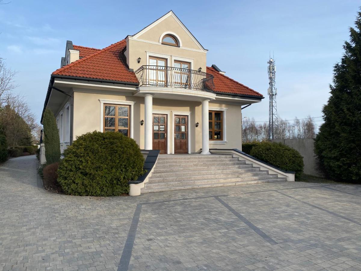 Zielony Dworek Czestochowa Exterior photo