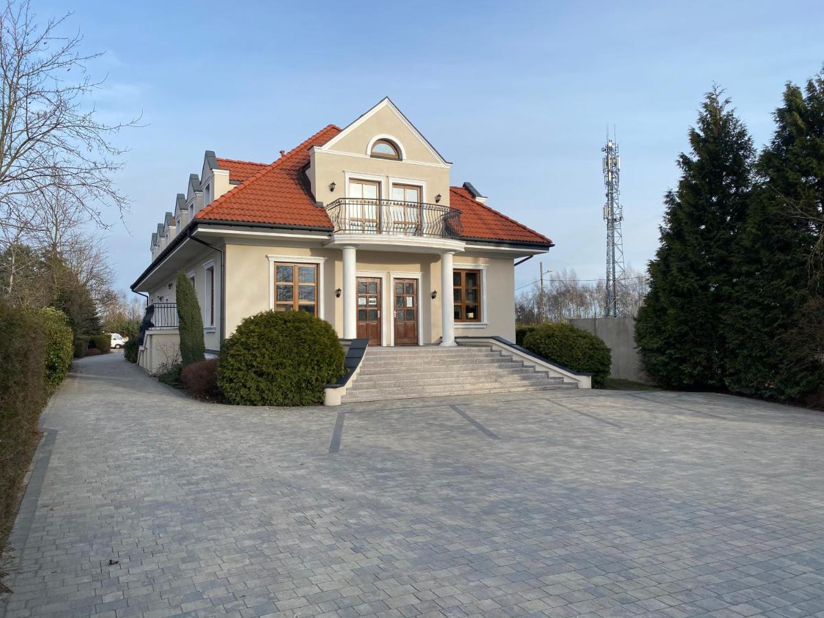 Zielony Dworek Czestochowa Exterior photo